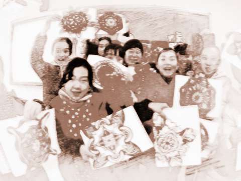 中国过春节窗花剪纸习俗的意义