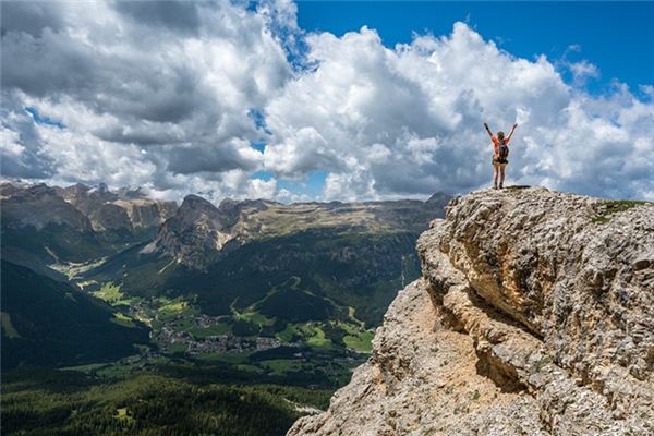 梦见登山是什么意思