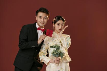 2022年属狗人的感情婚姻运势如何