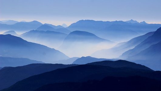 紫微巨门星入疾厄宫详解，巨门星落在疾厄宫解析